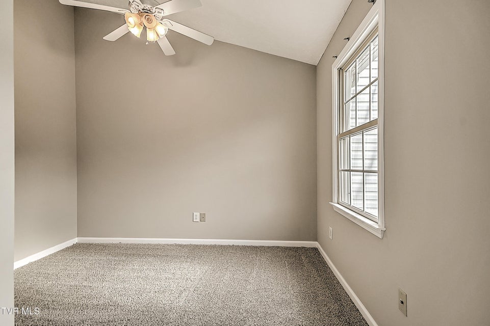 Photo #17: 570 Beaverview Drive