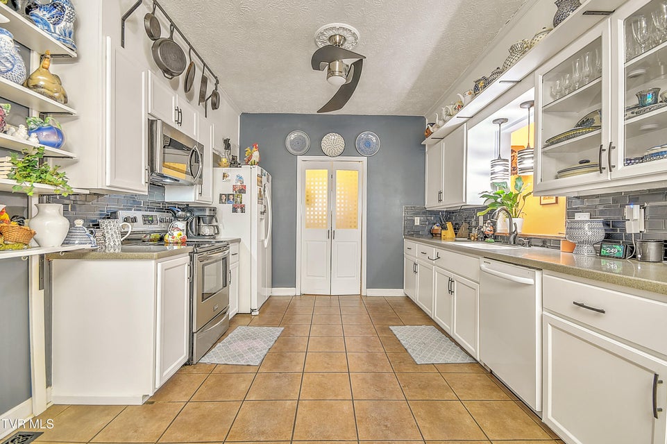 Photo #11: 1009 Cox Trail Place