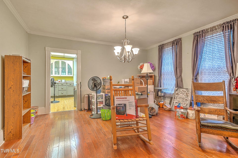 Photo #9: 1605 Mary Street