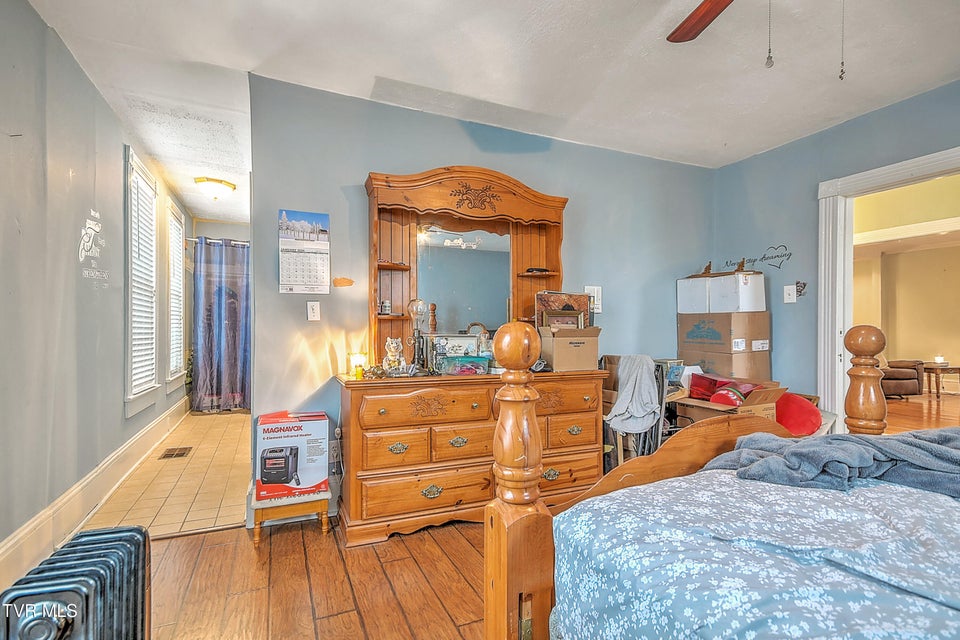 Photo #12: 1605 Mary Street