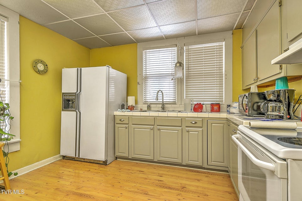 Photo #19: 1605 Mary Street