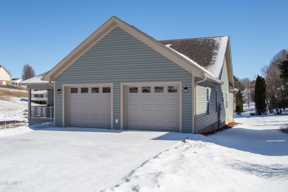 Photo #32: 17140 Sedona Drive