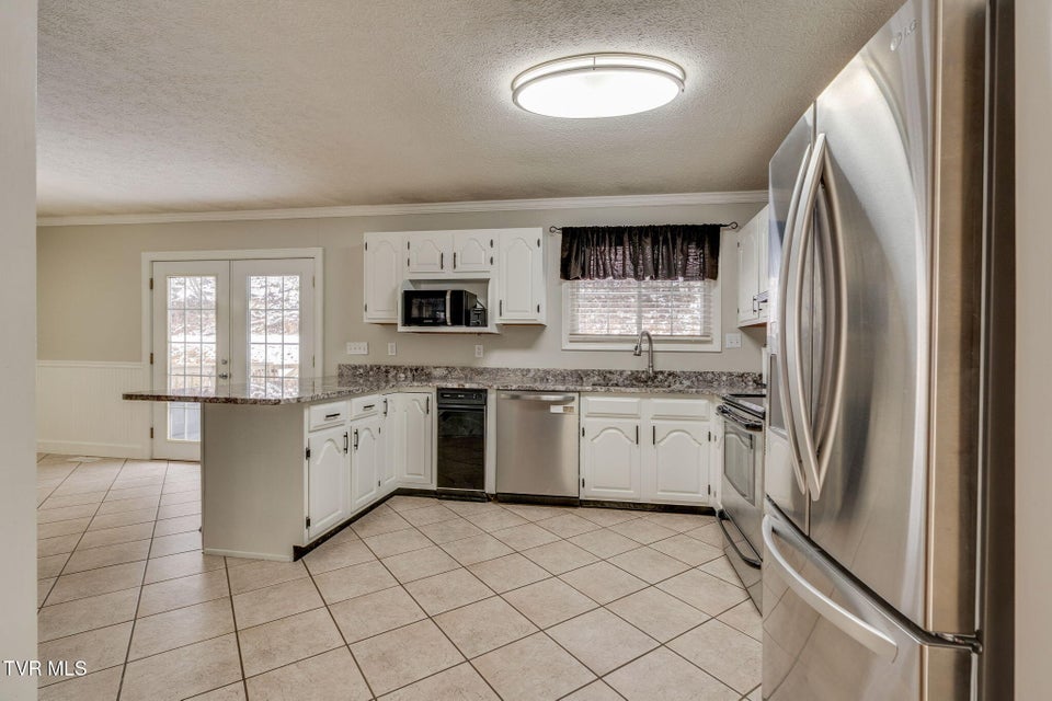 Photo #8: 135 Riders Drive