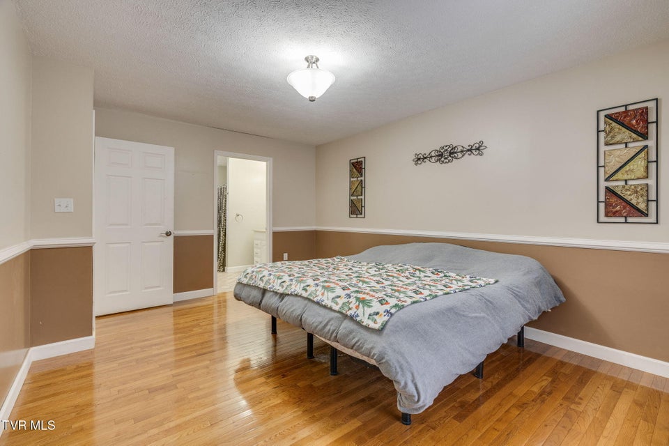 Photo #15: 135 Riders Drive