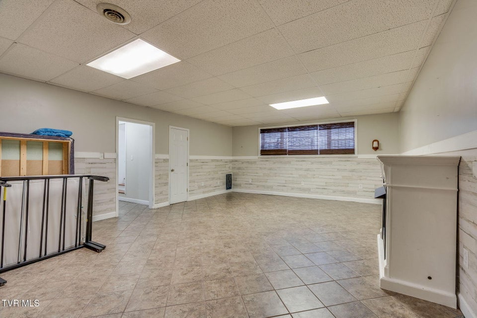 Photo #22: 135 Riders Drive