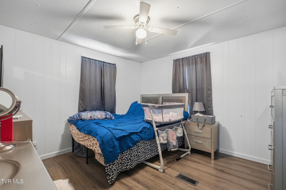 Photo #14: 1475 Hawthorne Road