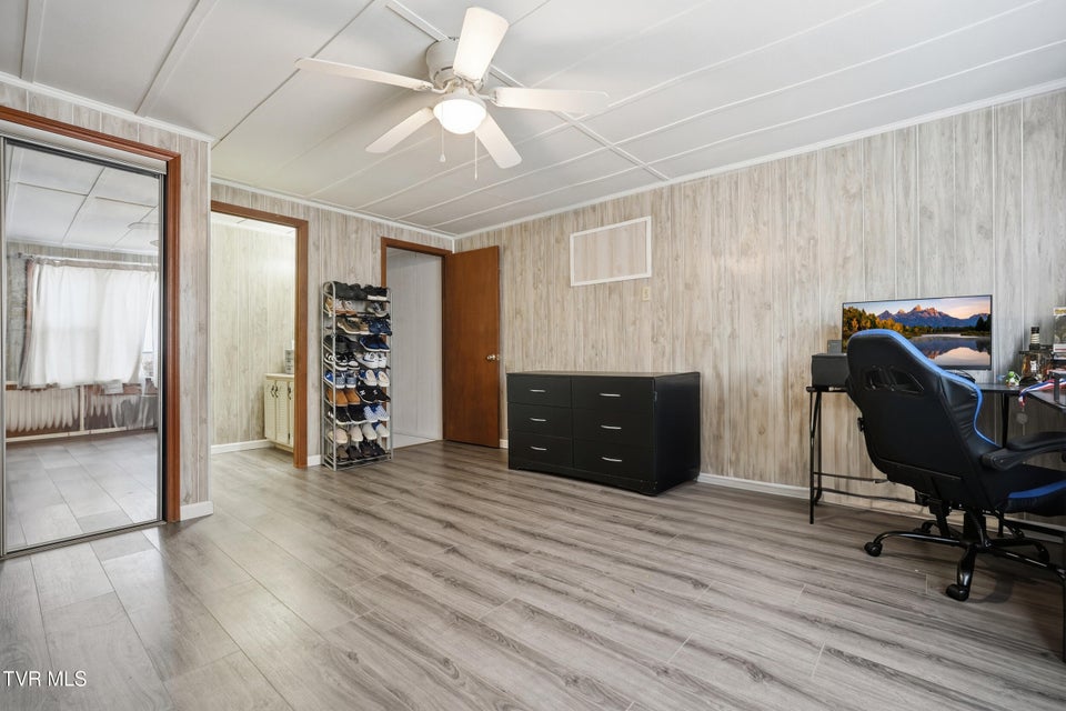 Photo #23: 1475 Hawthorne Road