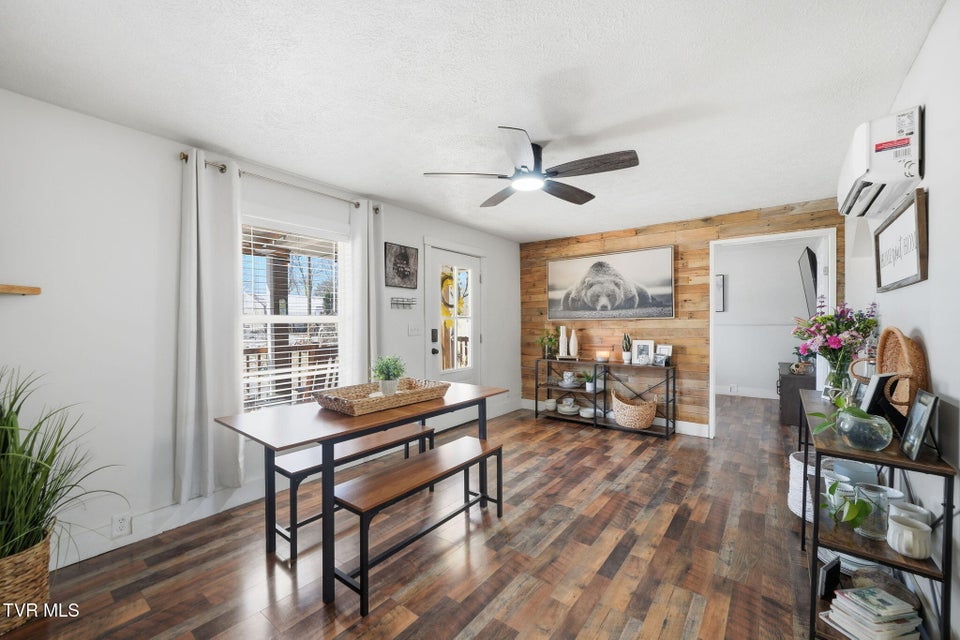 Photo #5: 502 Duke Street