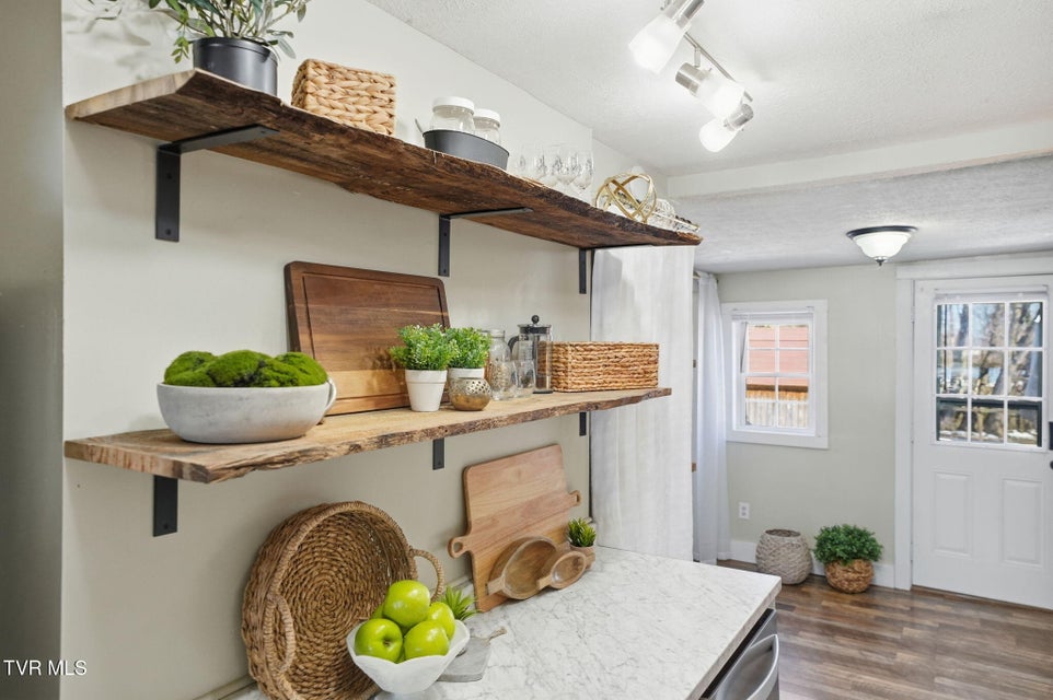 Photo #8: 502 Duke Street