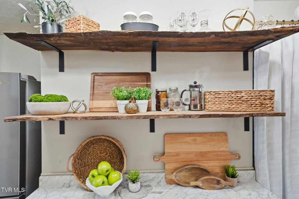 Photo #9: 502 Duke Street