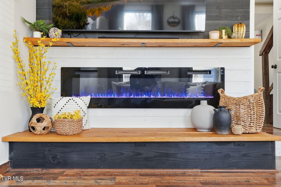 Photo #17: 502 Duke Street