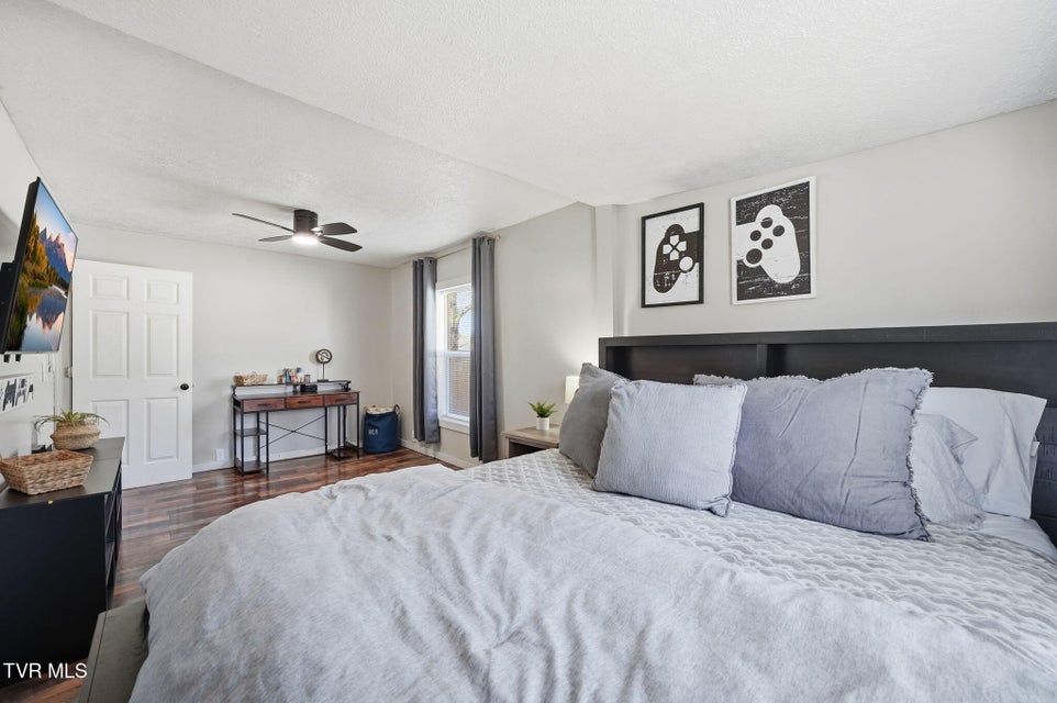 Photo #31: 502 Duke Street