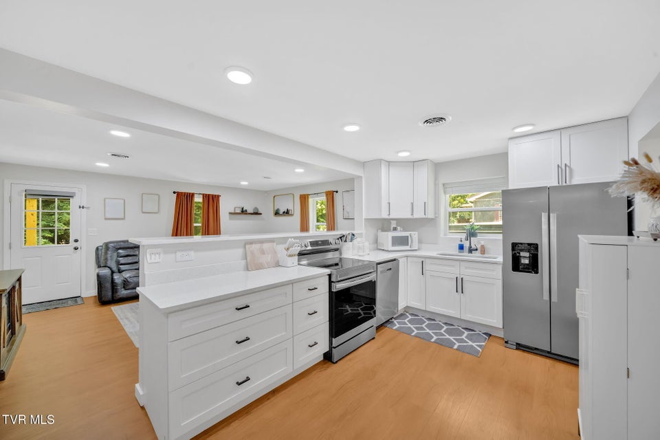 Photo #10: 108 Canter Road