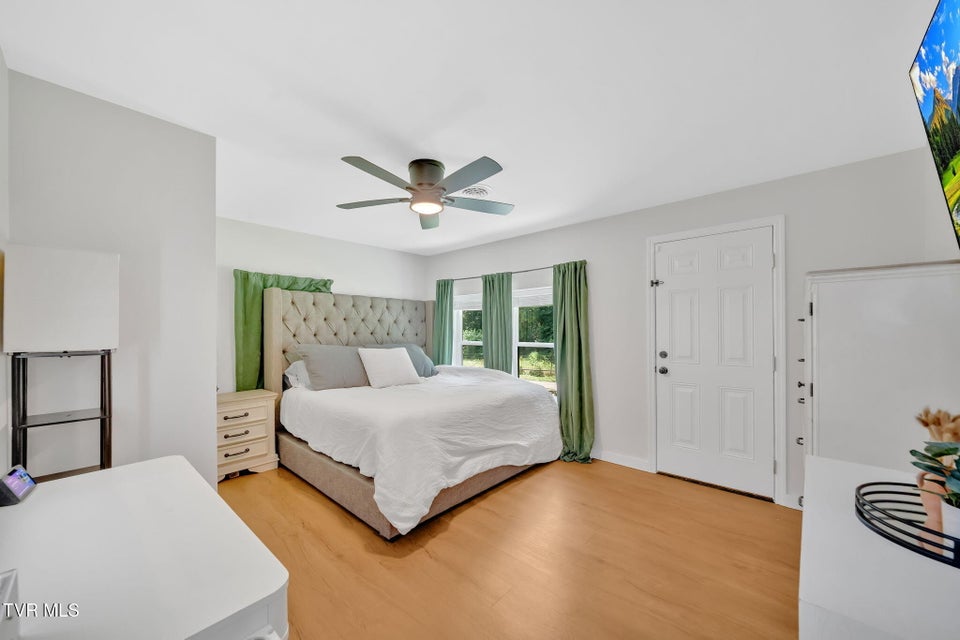 Photo #16: 108 Canter Road