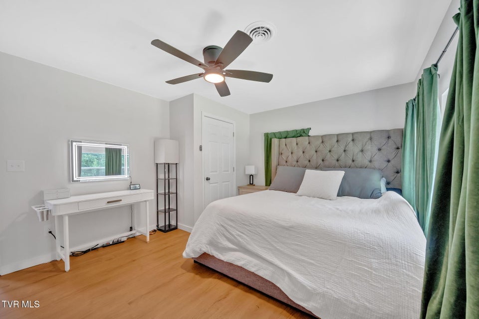 Photo #18: 108 Canter Road