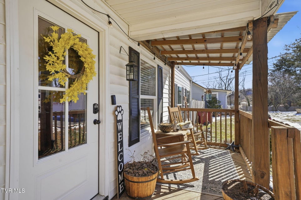 Photo #34: 502 Duke Street