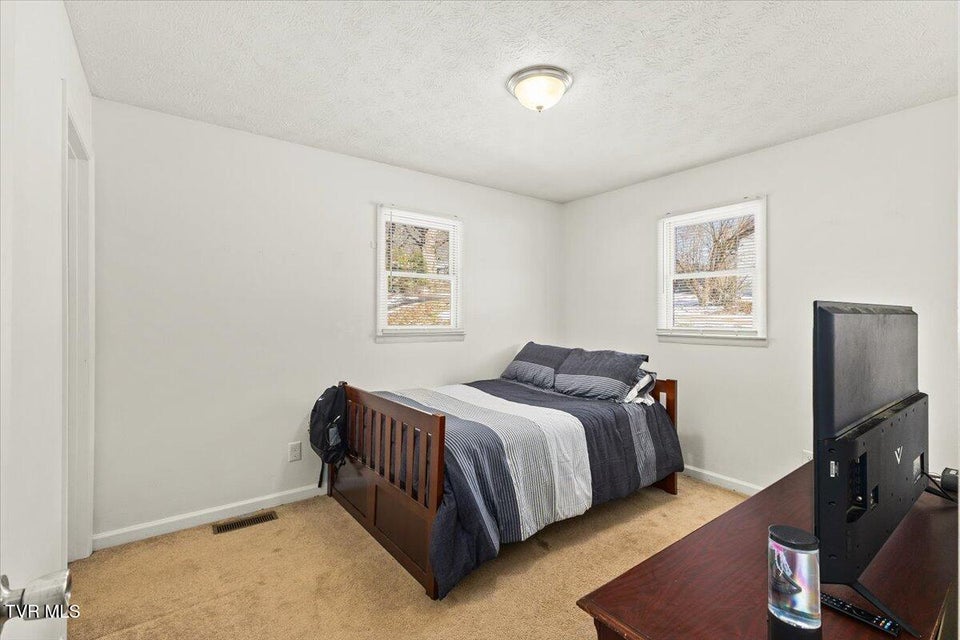 Photo #18: 144 Zeb Grindstaff Road