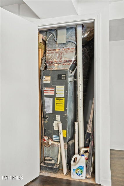 Photo #32: 144 Zeb Grindstaff Road