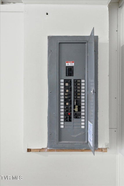 Photo #33: 144 Zeb Grindstaff Road