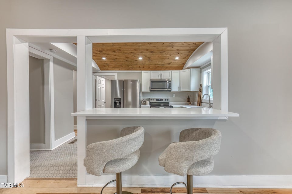 Photo #7: 330 Church Street