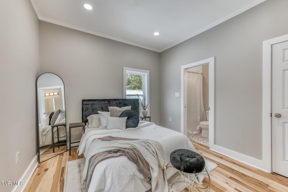 Photo #13: 330 Church Street