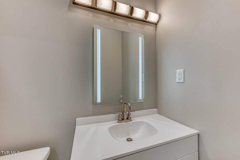 Photo #16: 330 Church Street