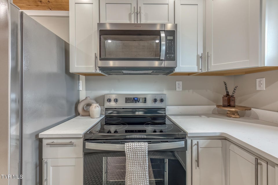 Photo #19: 330 Church Street