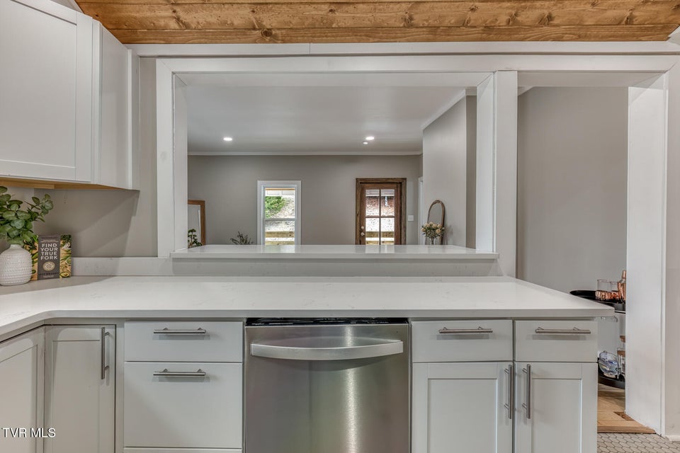 Photo #20: 330 Church Street