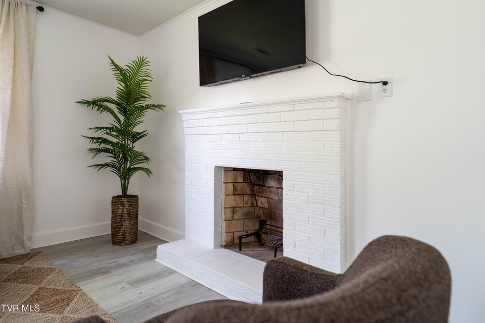 Photo #7: 114 Park Drive