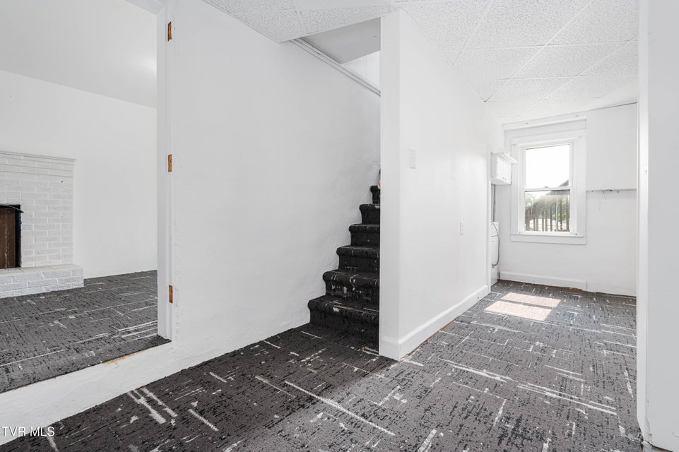 Photo #20: 114 Park Drive