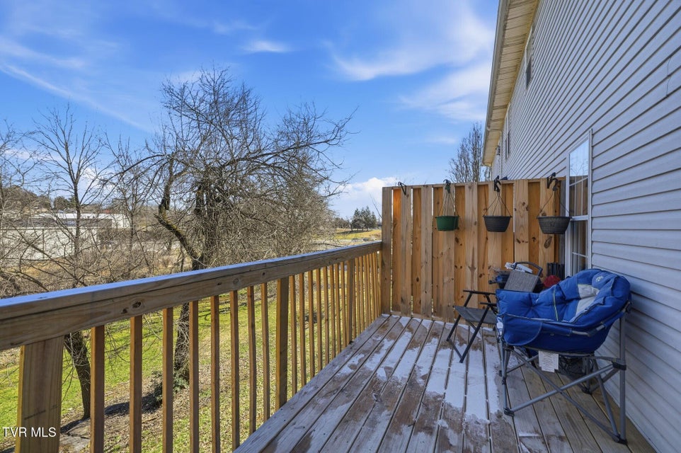 Photo #11: 807 Fain Avenue