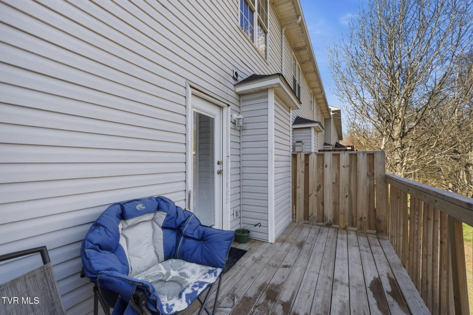 Photo #12: 807 Fain Avenue