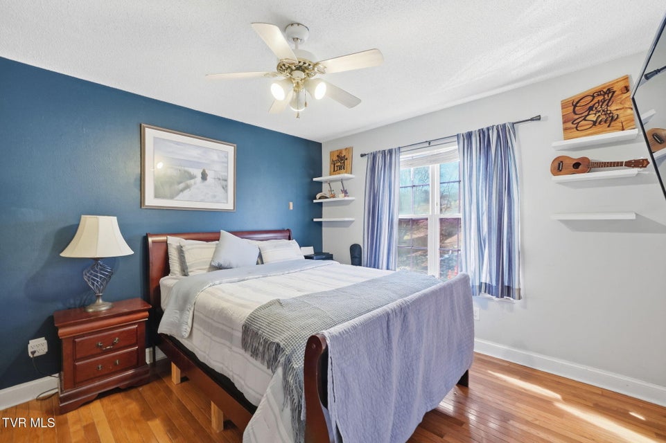 Photo #17: 807 Fain Avenue