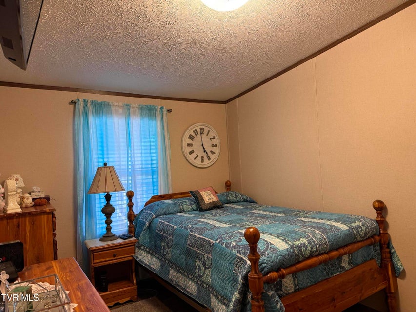 Photo #35: 220 Redwood Lane