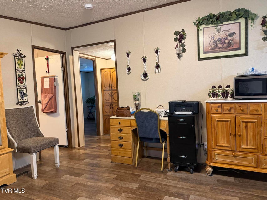 Photo #25: 220 Redwood Lane