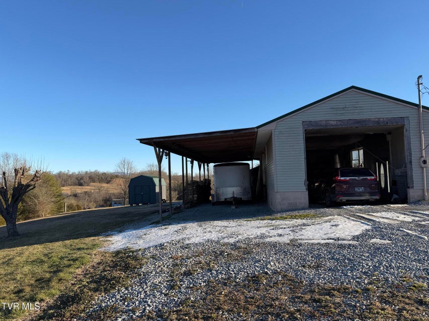 Photo #43: 220 Redwood Lane