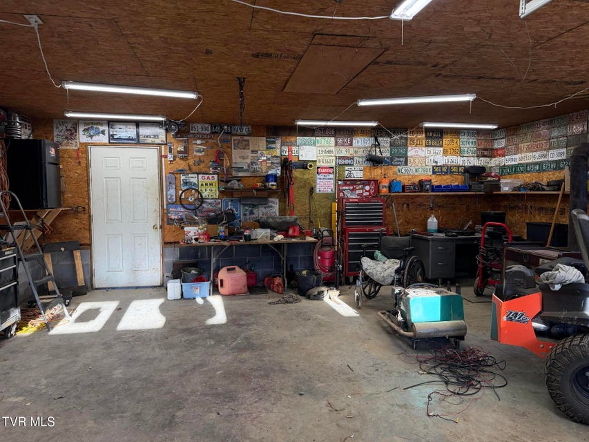 Photo #47: 220 Redwood Lane