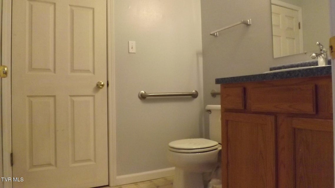 Photo #10: 140 Harvest Road