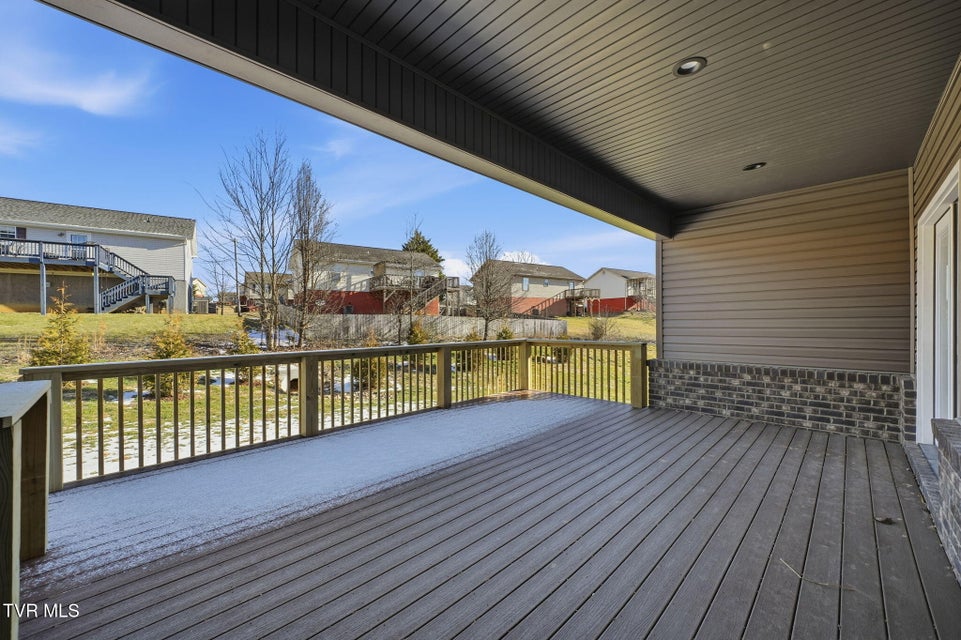 Photo #28: 560 Catalina Court