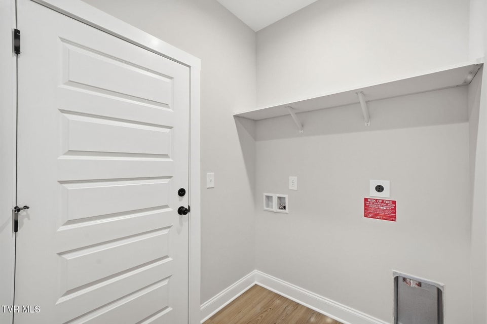 Photo #26: 560 Catalina Court