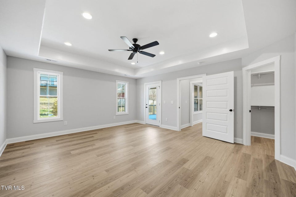 Photo #15: 560 Catalina Court