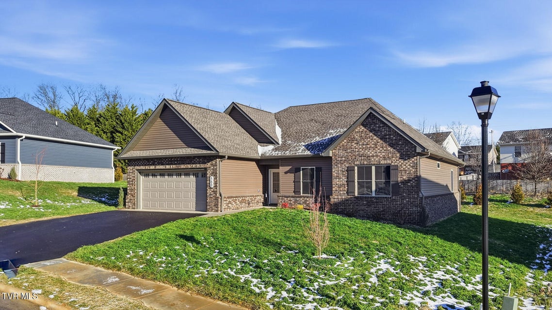 Photo #27: 560 Catalina Court