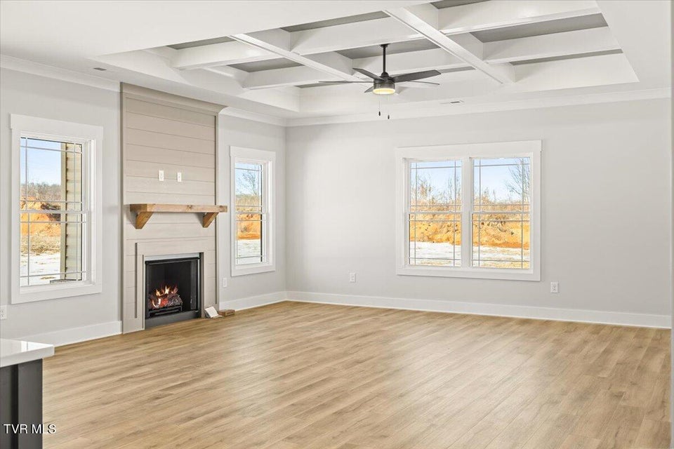 Photo #7: 954 Cabot Cove