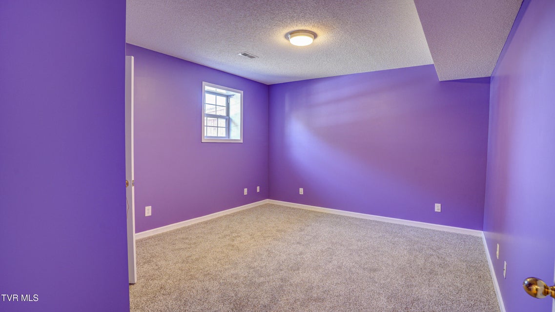 Photo #38: 602 Alfalfa Lane