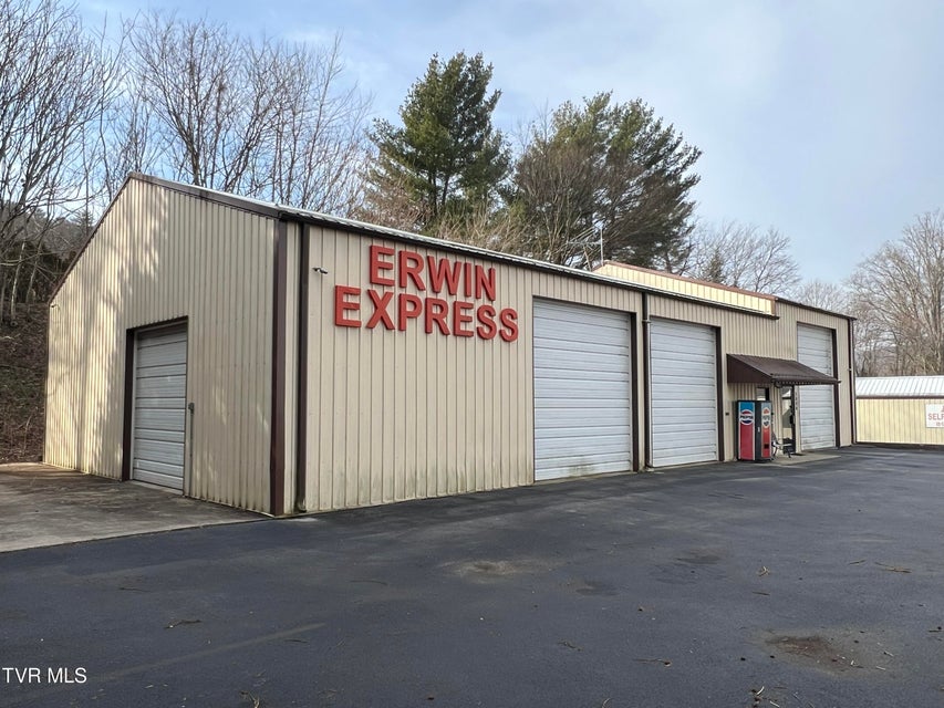 Photo #2: 1040 Martin Creek Road