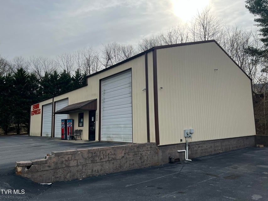 Photo #3: 1040 Martin Creek Road