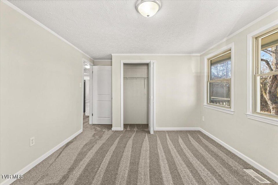 Photo #19: 212 Highland Circle