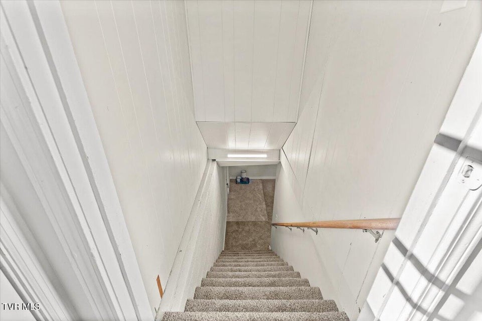 Photo #22: 212 Highland Circle