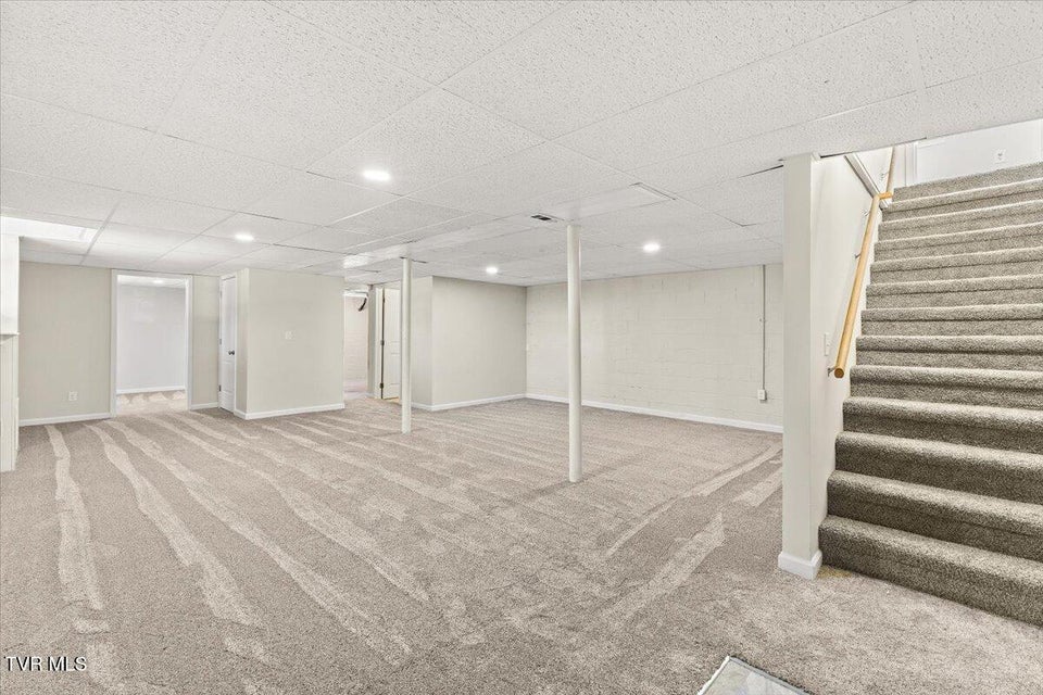 Photo #23: 212 Highland Circle