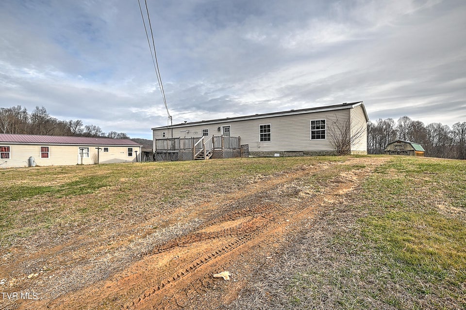 Photo #3: 147 Annies Drive